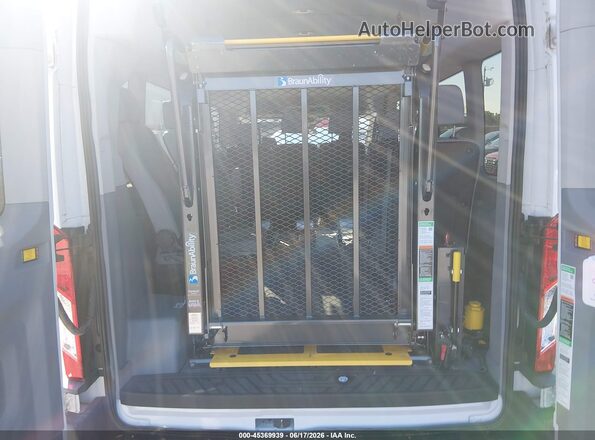 1FBZX2XM2GKB38956 2016 FORD TRANSIT-350 White ხელსაწყოთა პანელის ხედი