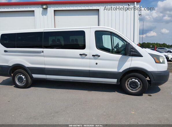 1FBZX2YM5GKB25830 2016 FORD TRANSIT-350 Белый Вид задней части салона