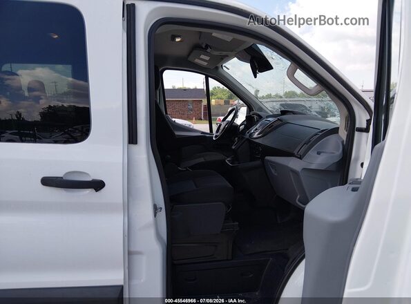 1FBZX2YM8HKA94915 2017 FORD TRANSIT-350 Белый Вид салона спереди
