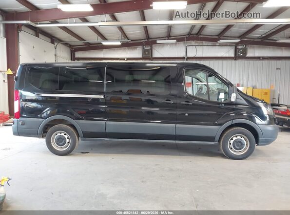 1FBZX2YM9JKA75537 2018 FORD TRANSIT-350 Black Вид задньої частини салону