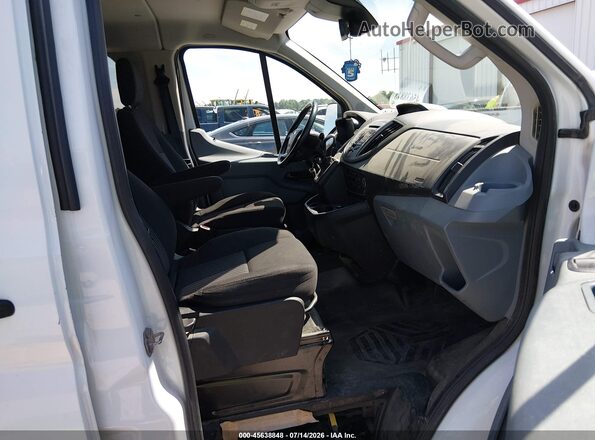1FBZX2YMXGKB25824 2016 FORD TRANSIT-350 Белый Вид салона спереди