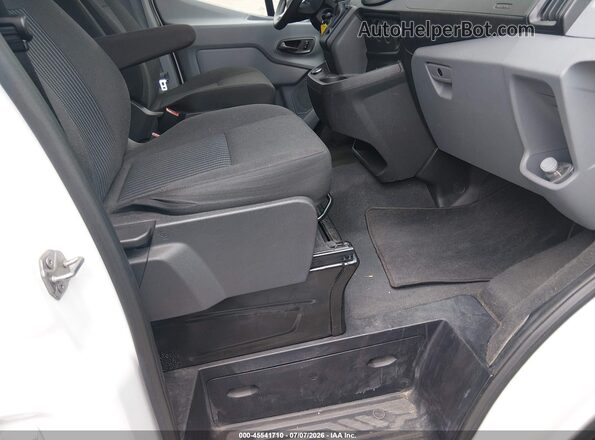 1FBZX2ZM0JKA11756 2018 FORD TRANSIT-350 White Вид салону спереду