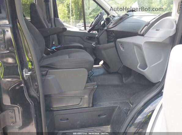 1FBZX2ZM0JKB52763 2018 FORD TRANSIT-350 Black Вид салону спереду