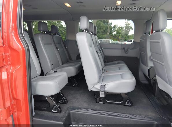 1FBZX2ZM6JKB52847 2018 FORD TRANSIT-350 Red Вид наклейки з VIN-кодом