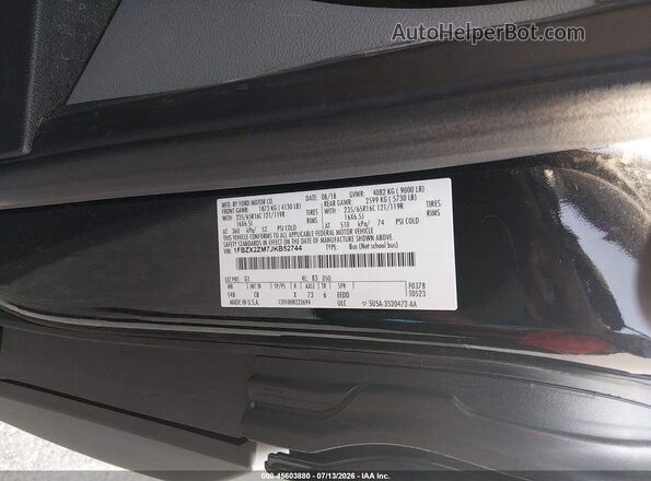 1FBZX2ZM7JKB52744 2018 FORD TRANSIT-350 Black ძრავის განყოფილების ხედი