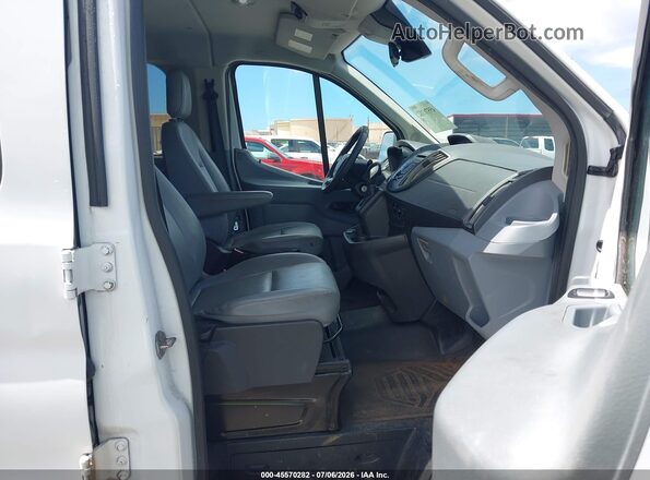 1FBZX2ZM8JKB18909 2018 FORD TRANSIT-350 White Widok wnętrza z przodu