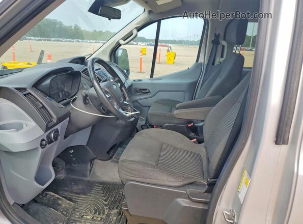 1FBZX2ZM9GKA85704 2016 FORD TRANSIT Silver Widok wnętrza z przodu