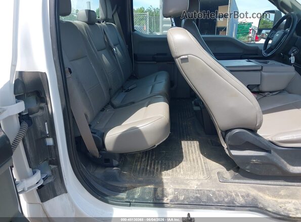 1FD7X2A61HEE07425 2017 FORD F-250 White VIN sticker view