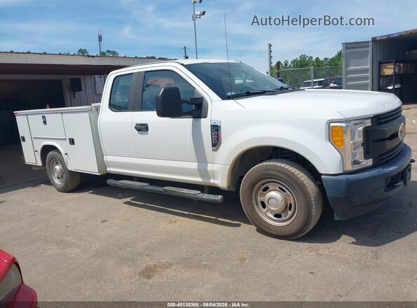 1FD7X2A61HEE07425 2017 FORD F-250 White 360 interior view