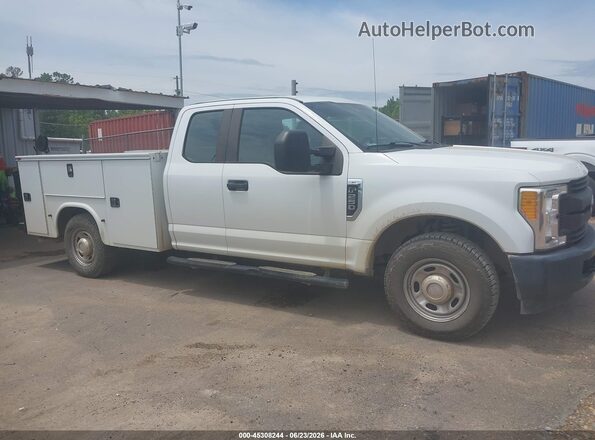 1FD7X2A65HEE07427 2017 FORD F-250 White 