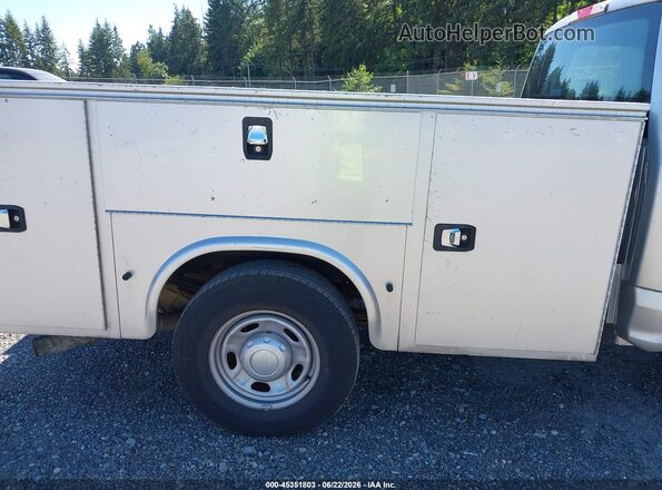 1FD7X2A65HEE21098 2017 FORD F-250 White Вид задньої частини салону