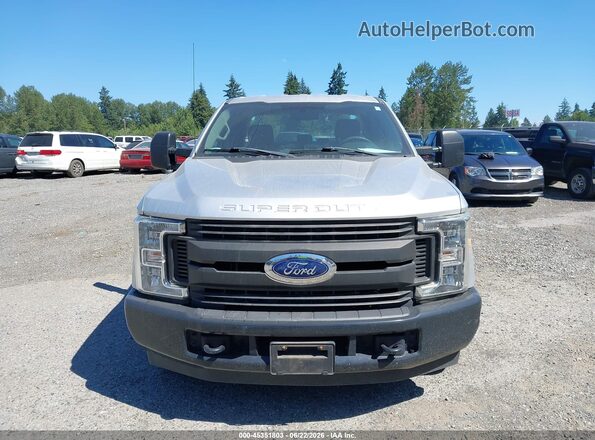 1FD7X2A65HEE21098 2017 FORD F-250 White 