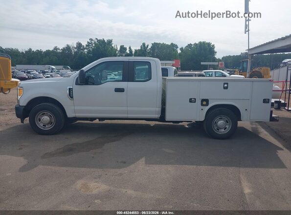 1FD7X2A66HEE07422 2017 FORD F-250 White 