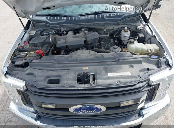 1FD7X2B61KED30559 2019 FORD F-250 White Հետևի տեսք