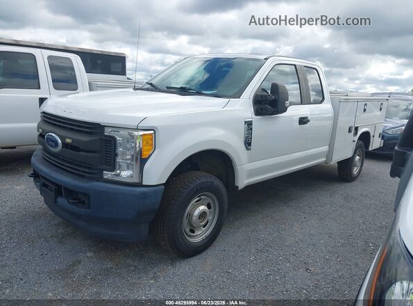 1FD7X2B65HED80955 2017 FORD F-250 White Vista tres cuartos delantera izquierda