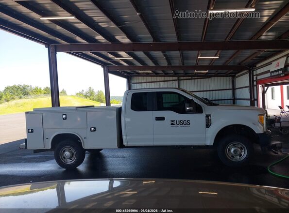 1FD7X2B65HED80955 2017 FORD F-250 White 