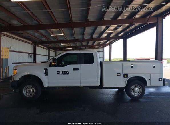 1FD7X2B65HED80955 2017 FORD F-250 White 