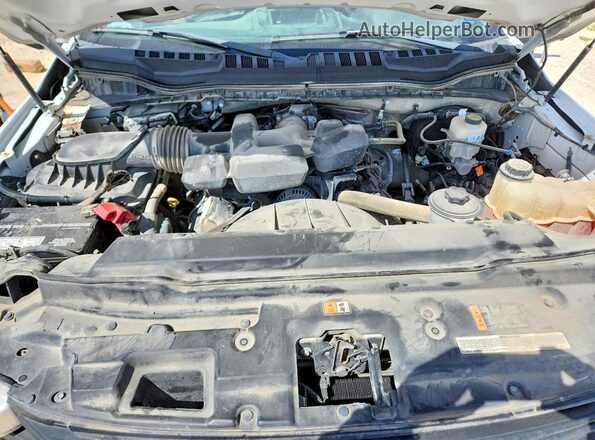 1FD7X2B66JEC27135 2018 FORD F250 Белый Вид задней части салона