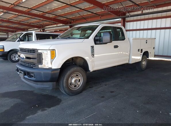 1FD7X2B69HEE29042 2017 FORD F-250 White Przód lewy
