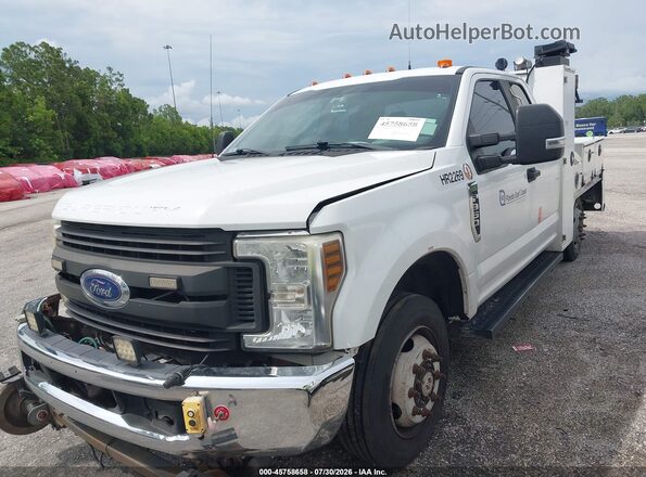 1FD7X3B61JEB52964 2018 FORD F350 White 