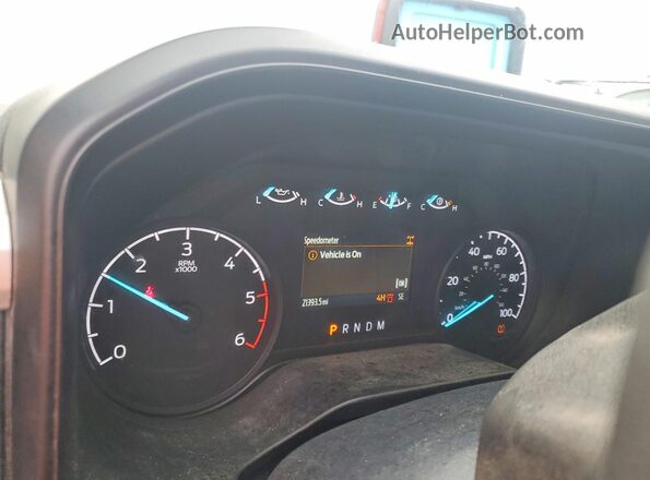 1FD8W3FN8SEC57575 2025 FORD F350 White ხელსაწყოთა პანელის ხედი