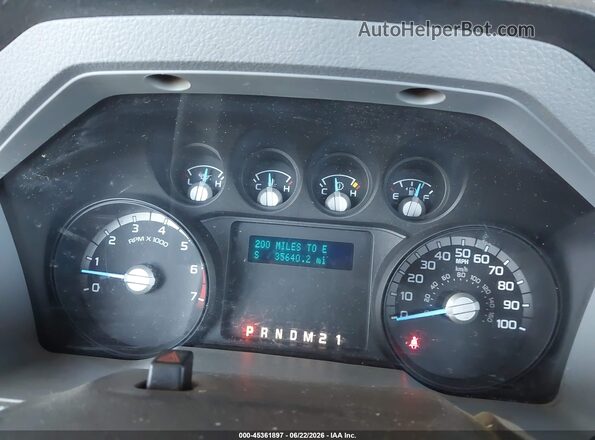 1FDBF2A60GED02404 2016 FORD F-250 Белый Вид задних сидений
