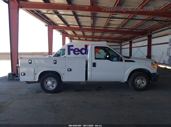 1FDBF2A60GED02404 2016 FORD F-250 Белый 