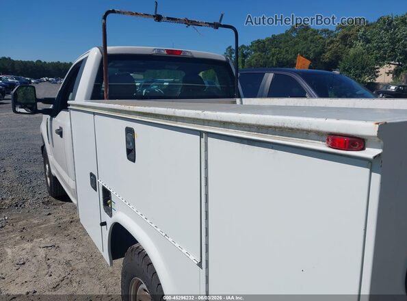 1FDBF2A60HEE09812 2017 FORD F-250 White 