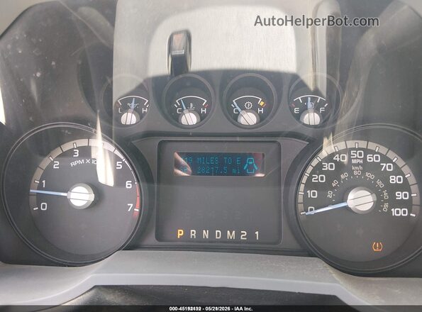 1FDBF2A62GED31130 2016 FORD F-250 White Հետևի նստատեղերի տեսք