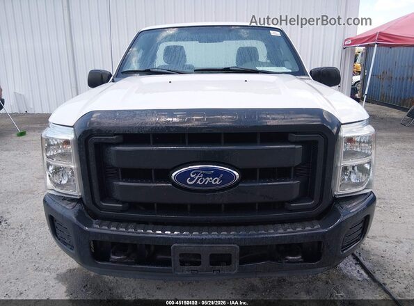 1FDBF2A62GED31130 2016 FORD F-250 White Սալոնի 360 աստիճան տեսք