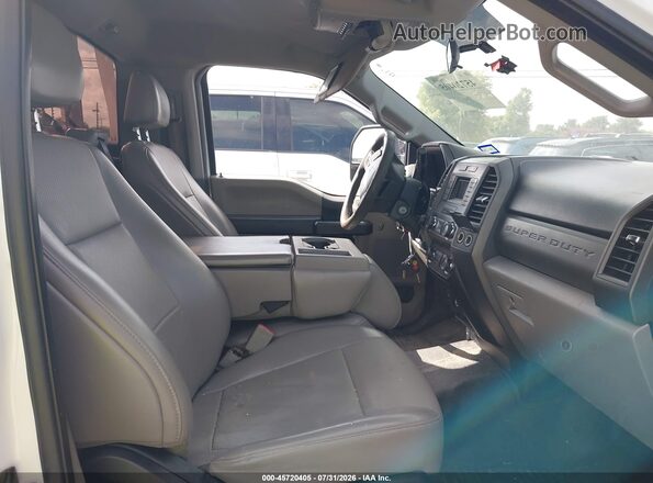 1FDBF2A64KEC71179 2019 FORD F-250 Белый Вид салона спереди