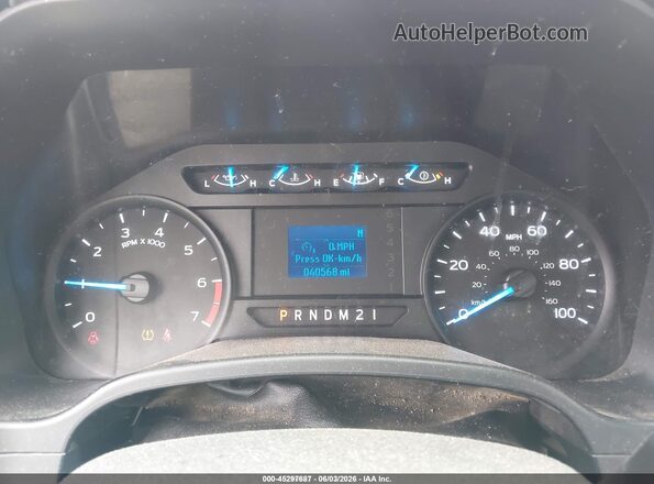 1FDBF2A65HEE07201 2017 FORD F-250 Белый Вид задних сидений