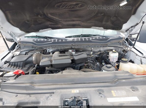 1FDBF2A65HEE07201 2017 FORD F-250 Белый Вид сзади
