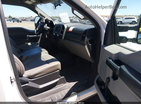 1FDBF2A67HEE28955 2017 FORD F-250 White Vista interior delantera