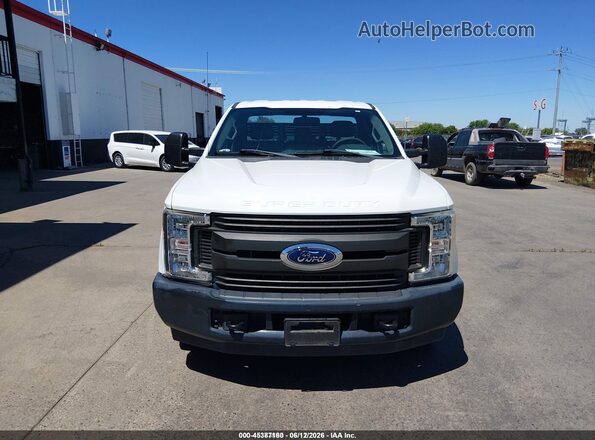 1FDBF2A67HEE28955 2017 FORD F-250 White Vista del cuadro de instrumentos