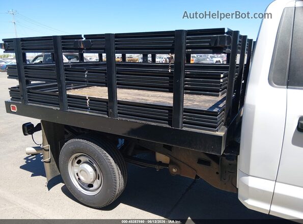 1FDBF2A67HEE28955 2017 FORD F-250 White Vista de la etiqueta del VIN