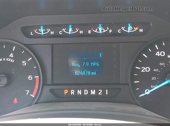 1FDBF2A67HEE28955 2017 FORD F-250 White 