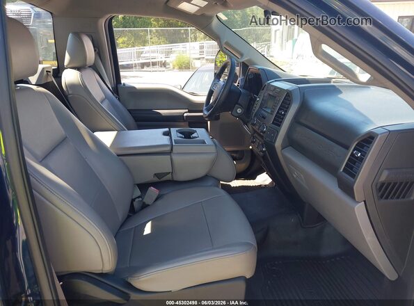 1FDBF2A68KEF82078 2019 FORD F-250 Dark Blue Вид салона спереди
