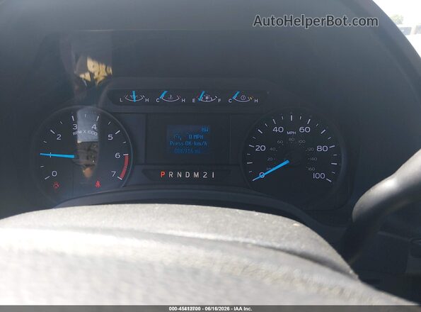 1FDBF2B60KEF82171 2019 FORD F-250 White Հետևի նստատեղերի տեսք