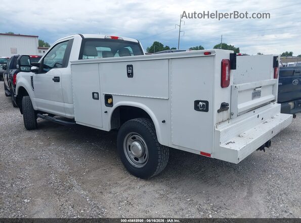 1FDBF2B60KEF82171 2019 FORD F-250 White Հետևի ձախ