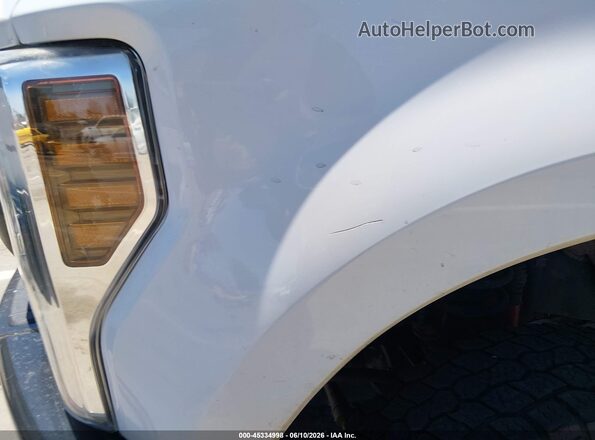 1FDBF2B63KEF82181 2019 FORD F-250 White Widok zestawu wskaźników