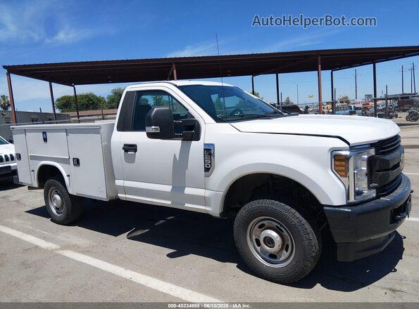 1FDBF2B63KEF82181 2019 FORD F-250 White 