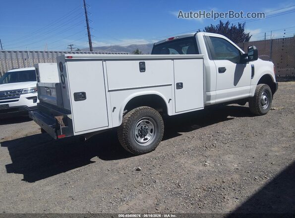 1FDBF2B68HEE28977 2017 FORD F-250 Белый Задняя правая четверть