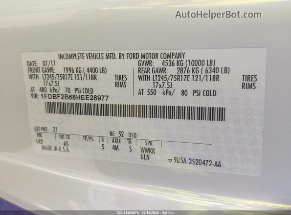 1FDBF2B68HEE28977 2017 FORD F-250 Белый Вид подкапотного пространства