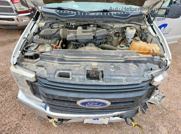 1FDRF3G61HEE06350 2017 FORD F350 White Vista interior trasera