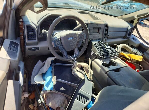 1FDUF4HN8LED97516 2020 FORD F450 White Widok deski rozdzielczej