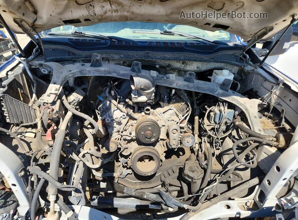 1FDUF4HN8LED97516 2020 FORD F450 White Widok wnętrza z tyłu