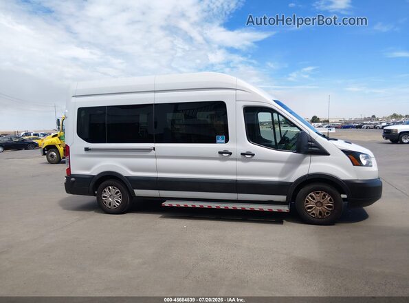 1FDZX2XM2KKB72833 2019 FORD TRANSIT-350 White Vista interior trasera