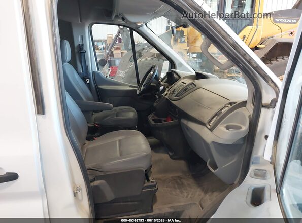 1FDZX2XM7JKA14356 2018 FORD TRANSIT-350 Белый Вид салона спереди