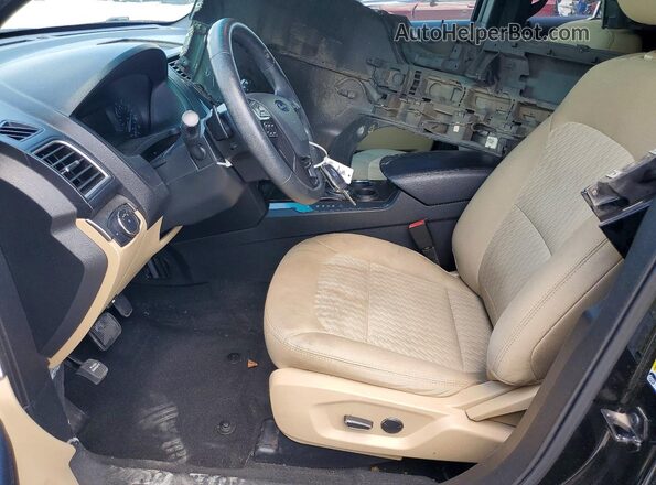 1FM5K7B82HGC58255 2017 FORD EXPLORER Black Front interior view